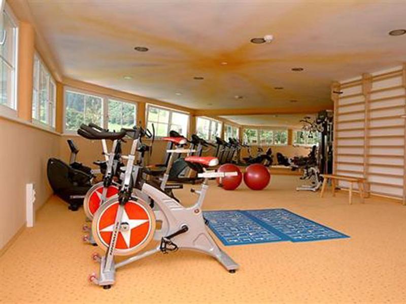 Hotel Landgut Zapfenhof Zellbergeben Екстер'єр фото