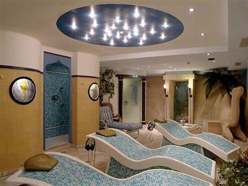 Hotel Landgut Zapfenhof Zellbergeben Екстер'єр фото